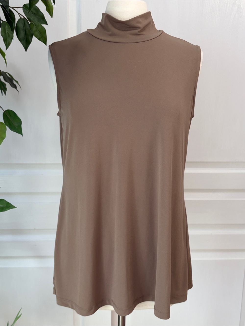 👚Susan Graver Modern Essentials Liquid Knit Mock Neck Top ~ Rich Hazelnut